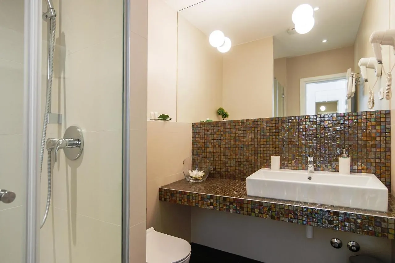 Bed & Breakfast Prima Luxury Rooms Split